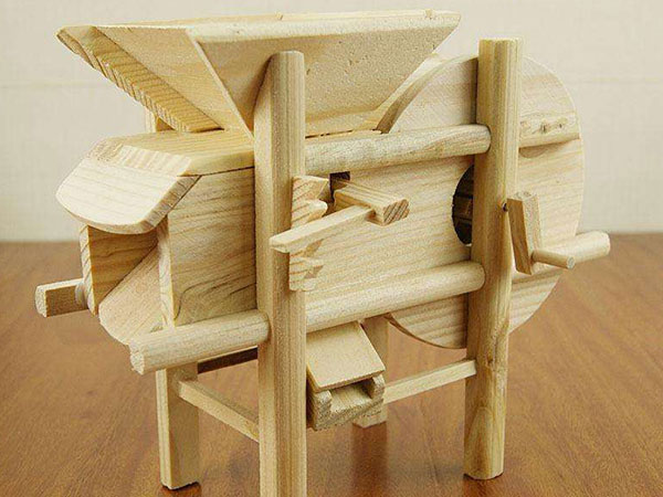 用什么木头做家具最好？选这6种木材准没错！赛博体育(图1)