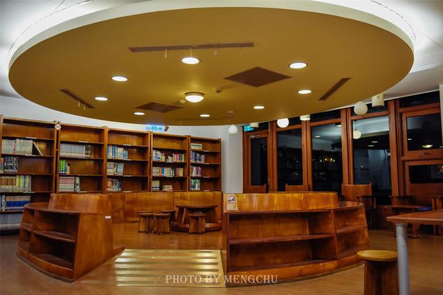 森林里长出的木头建筑全世界最美的图书馆——北投图书馆赛博体育(图6)